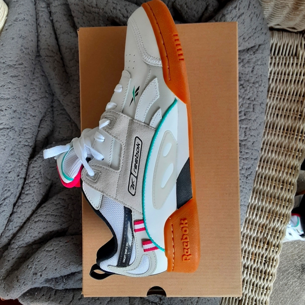 Reebok Ati